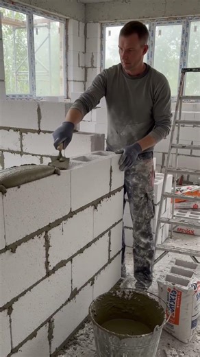 Hollo Block wall making.