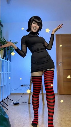 I made a Mavis cosplay from Hotel Transylvania #transformation #cosplayer #goth #diycosplay #mavis