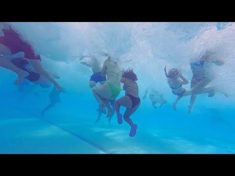 🇺🇸 Spring Break Massive Wave Pool 😱 #waterpark #springbreakers