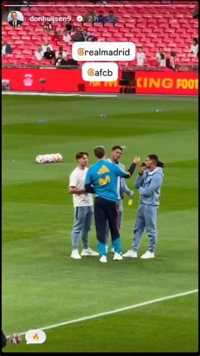 El abrazo de Dean Huijsen con Jude Bellingham y Trent 😍