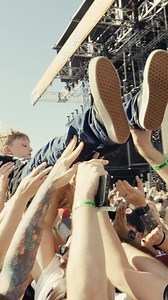 and on day 2 of Vans warped tour Orlando, core memories were made 🥹 thanks for following along all weekend with Hot Topic pit reporter Tori Kravitz, see you next year 🏁 | Vans Warped Tour