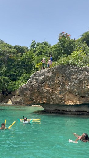 Puerto Rico it’s a beautiful island ✨🌸#experience #crashboatexperiences ✨🏖️✨🐚🌅 | Crash Boat Experiences