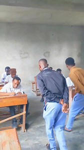 34M views · 960K reactions |  Abonné toi sur notre chaine youtube: les4bavardeurs | Les 4 bavardeurs | Facebook