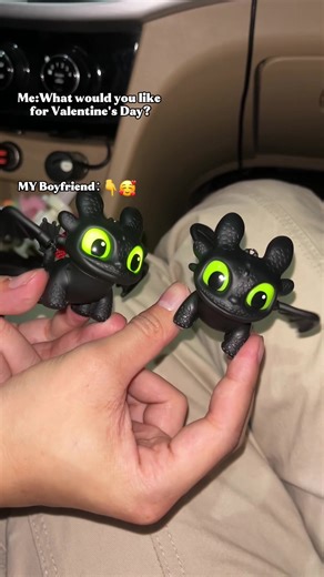 Adorable Toothless Keychain for Valentine's Day
