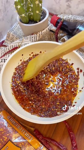 Quick Chili Paste Recipe with Only 3 Ingredients