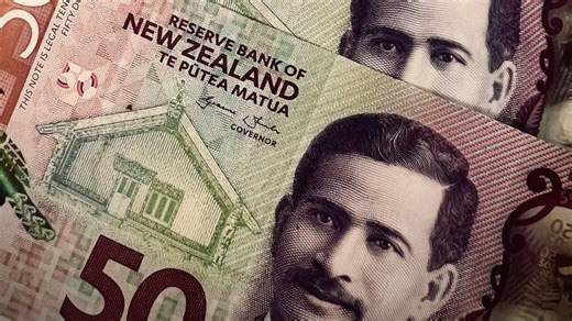 CITV Wednesday 28 January 2026 Recent reports of counterfeit $50 and $100 banknotes circulating in New Zealand are a warning for the Cook Islands, given the frequent travel between the two countries. CITV contacted the Bank of the Cook Islands to find out how businesses and the community can identify suspicious notes. | Cook Islands Television News