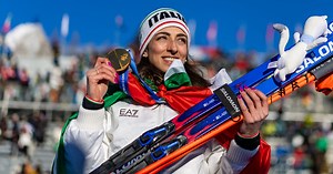 Olympia 2026 - Biathlon: Vittozzi hängt in Verfolgung Kirkeeide, Jeanmonnot und Preuß ab - die Highlights aus Antholz