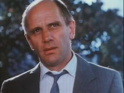 The Quiet Earth (Official Trailer)