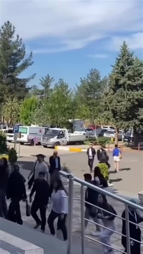 Infovet ActiVets Team on Instagram: "Hayaller beyaz önlükle başlar, uzmanlıkla şekillenir 🐾 IAT Dicle Üniversitesi ekibi olarak gelecekteki yolumuzu seçiyoruz. Sen hangi bölümdesin? 👀✨ ————————— Dreams begin with a white coat and take shape with specialization 🐾 As the IAT Dicle University team, we are choosing our path for the future. Which department is yours? 👀✨ #IAT #IATDicle #DicleUniversity #VeterinaryMedicine #FutureVeterinarian"