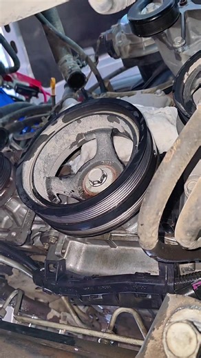 auto technician GMC mortal 2022 engine pole replacement #auto #automobile