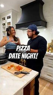 Let's Make New York Style Pizza at Home!