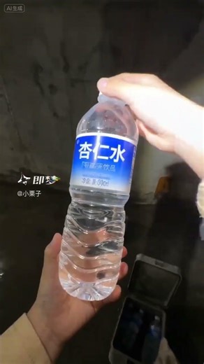 后室 Level 1：灯光更暗了 | Backrooms Level 1 Exploration