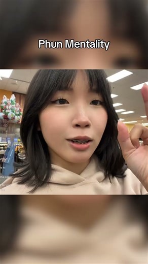 I love grocery shopping 💔 Twitch - phkimph #phun #streamer #twitch #twitchclips