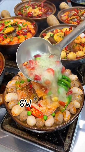 78K views · 742 reactions | Suka pedas dan gurih...mampir sini襤 #foodholiday #speciall | Swarni Tamba | Facebook