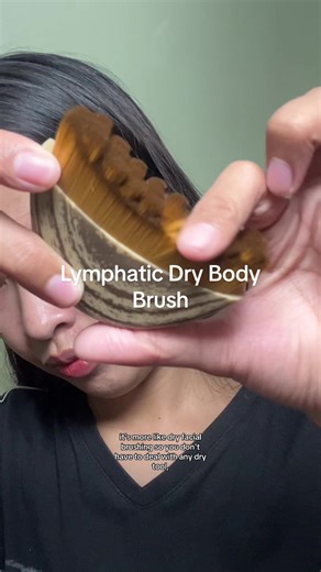 Lymphatic Dry Body Brush Benefits and Techniques