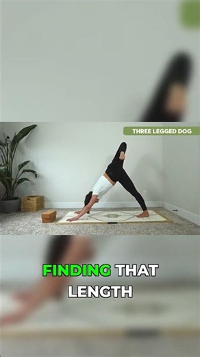 Dynamic Hip Circles: Warm Up Your Hips With Three-Legged Dog! #yogatips #yoga