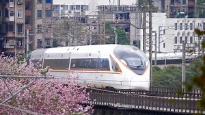 China's high-speed train CR450, scheduled to roll off the assembly line this year, will be able to run at a speed of 400 kilometers per hour and features an advanced braking system and exceptional performance capabilities. | CGTN
