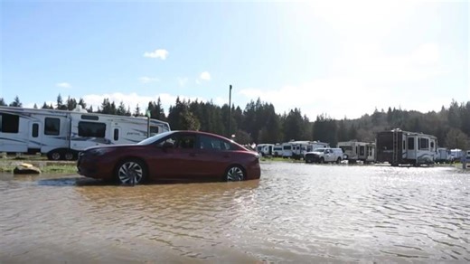 Clatskanie River breaks banks, flooding out Columbia County RV park and displacing 200 residents