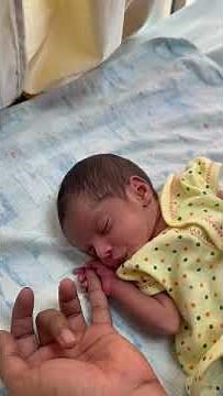 PALMER GRASP REFLEX: NEONATAL REFLEX