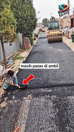 How villagers take their rights! 😱 #asphalt #road #china #viral #tranding #trandingshorts #village