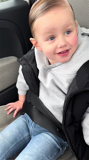 Zijn eerste keer naar de bioscoop, filmdate met mama💙 #momandson #date #bios #movie #film