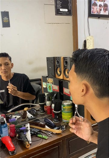 Mastering the Tapper Fade: Techniques for Barbers