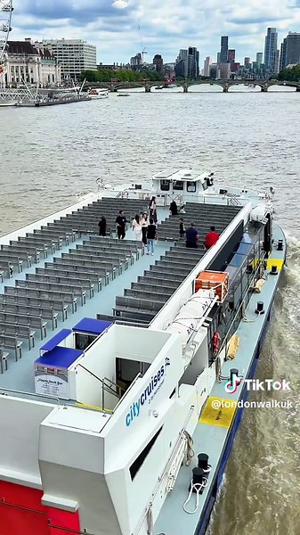 London Walk on TikTok