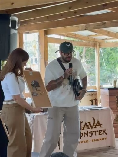 Kevin Asencio Molina | Java Monster Brunch 2026 @monsterenergy Ayer fui invitado a un súper evento y tuve la oportunidad de hacer mi primer Visión Board y me... | Instagram