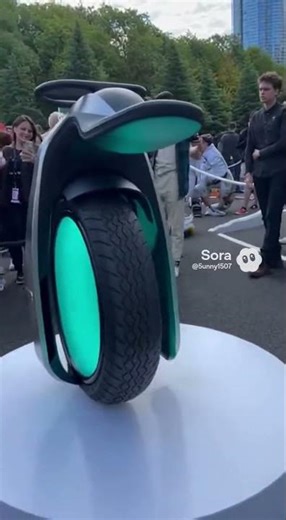 Tesla's Secret Project? The Sleekest E-Unicycle Ever!