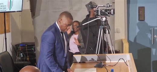 Lieutenant-General Nhlanhla Mkhwanazi arrives for day 2 of the inquiry into allegations of political inteference and criminality within the police and judiciary. | News24/7 Update
