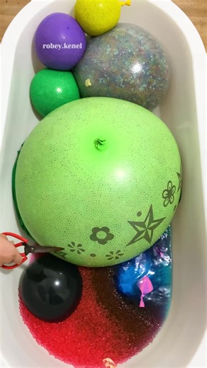 72K views · 646 reactions | Balloon vs. Scissors — will it pop? | Robey Kenel | Facebook