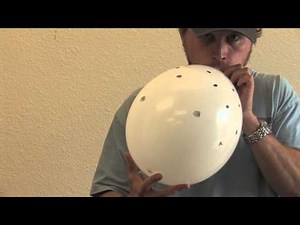 Expanding the universe on a balloon