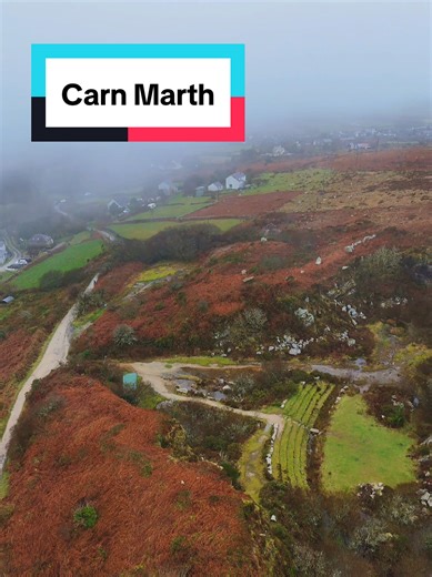 📌Carn Marth. Amphitheatre, lake, views! Its got it all, not to mention the breathtaking walks! 👌 I give it a 💎💎💎💎 places to visit😊