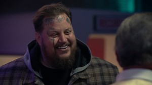 Jelly Fish or Jelly Roll? Country star meets Sylvester Stallone's mobster on 'Tulsa King'