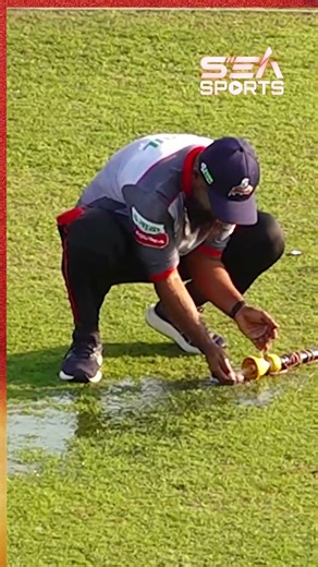 Rajin Saleh leaves practice net to perform ablution for prayers | Sea Sports