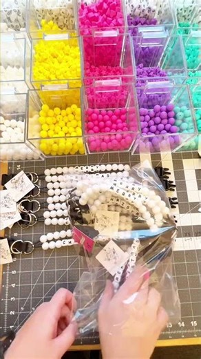 Pearl Beaded Dog Collar Order #dogaccessories #handmadeinusa