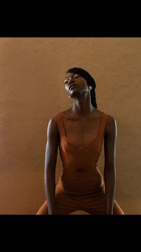 I think I am, what do you think?#themodelpt #selfphotography #selfphotoshoot #losangelesmodel #losangelesmodels #lamodels #blackmodeling #melaninmodels #chocolatemodels #myownphotoshoot #myownphotographer #myownphotographystyle #greenscreen