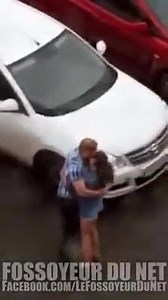 Ustedes qué opinan Se lo gano la chava. Tenia que poner la otra mejilla el wey Se paso de lanza el wey Aplica por la igualdad de género Hagan grupos de 3 máximo 4. | Top Viral Peinados