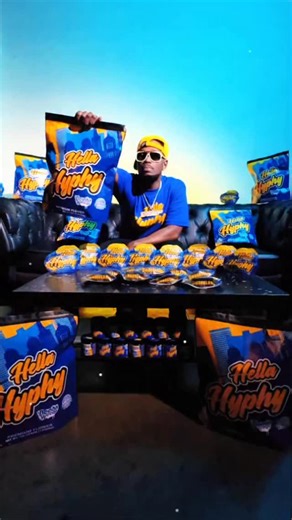 Beeda Weeda on Instagram: "20yrs later we still going stupid Link in bio📲 🎵: “Real Hyphy” 🤟🏾 Beeda Weeda x Keak Da Sneak Follow 👉🏾 @hella_hyphy_ca 🎬: @bubsop #beedaweeda #keakdasneak #hyphy #oakland #bayarea"