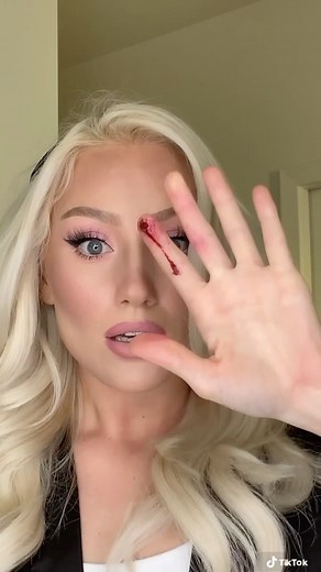 Gabrielle on Instagram: "Aurora coming to haunt you after being pricked by the spinning wheel 👹👸🏼 💜👻HALLOWEEN GIVEAWAY👻 💜 Jumping on the mad at disney trend, but first, SKIN PREP with @sandandskyaus🔥 #ad Ya'll know I be using their masks on repeat and I'm so excited to giveaway TWO Australian Emu Apple ranges to you AND your bestie to prep your halloween glam! That's x2 Australian Emu Apple Dreamy Glow Drops, Enzyme Powder Polish's and of course this bomb as Super Bounce Mask that I cann