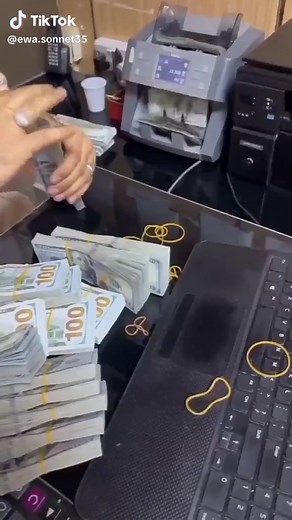 EWA sonnet (@ewa.sonnet35)’s videos with original sound - EWA sonnet