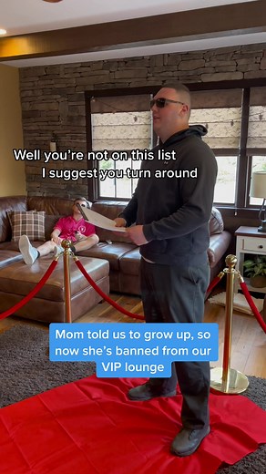 Turning Around at Homegoods: A Humorous Encounter