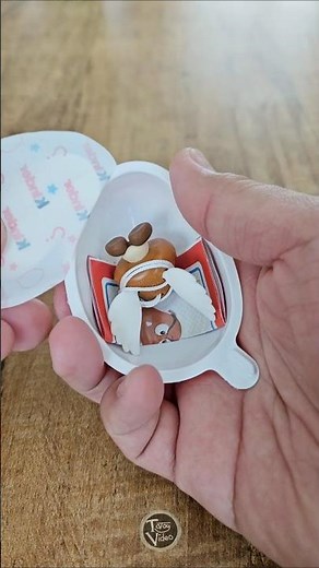 PARAGOOMBA Flying Goomba Keychain VQ397 - Kinderjoy x Super Mario