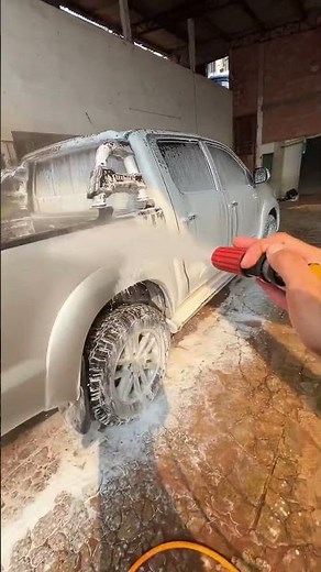 Vigiando o serviço rsrs #lavajato #detalhamentoautomotivo #limpeza