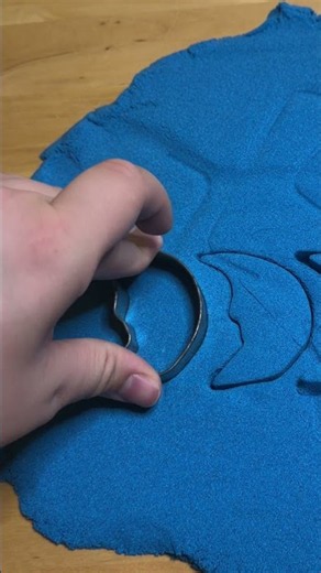 ASMR Satisfying Kinetic Sand Moon Cutting 🌙 (No Talking) #shorts