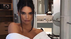 Kendall Jenner Reminisces Her Cheerleading Days; Does A Stunt On The Ellen DeGeneres Show – VIDEO | SpotboyE