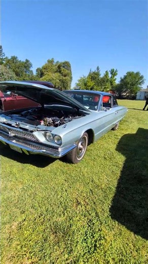 1965 Ford Thunderbird Landau Coupe (Diamond Blue)