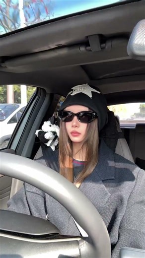 Episode 1: Weekly Outfit Roundup