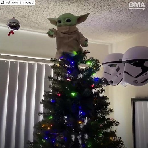 Someone made a floating Baby Yoda tree topper and TBH it’s all we want for Christmas l GMA