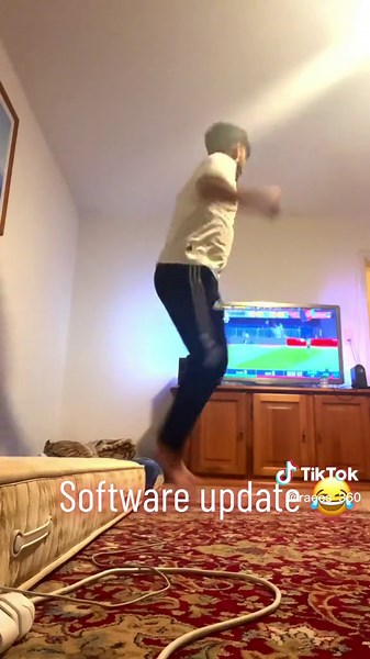 Software update 😂 waghateeeeee#foryou #vairalvideo @Ｓᵃʜaⷯ𝓇 @Pashtoon Yaar🇨🇭 @Sk 🥀